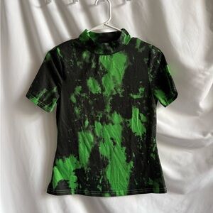Women’s Short Sleeve Mock Neck Tee - Green/Black